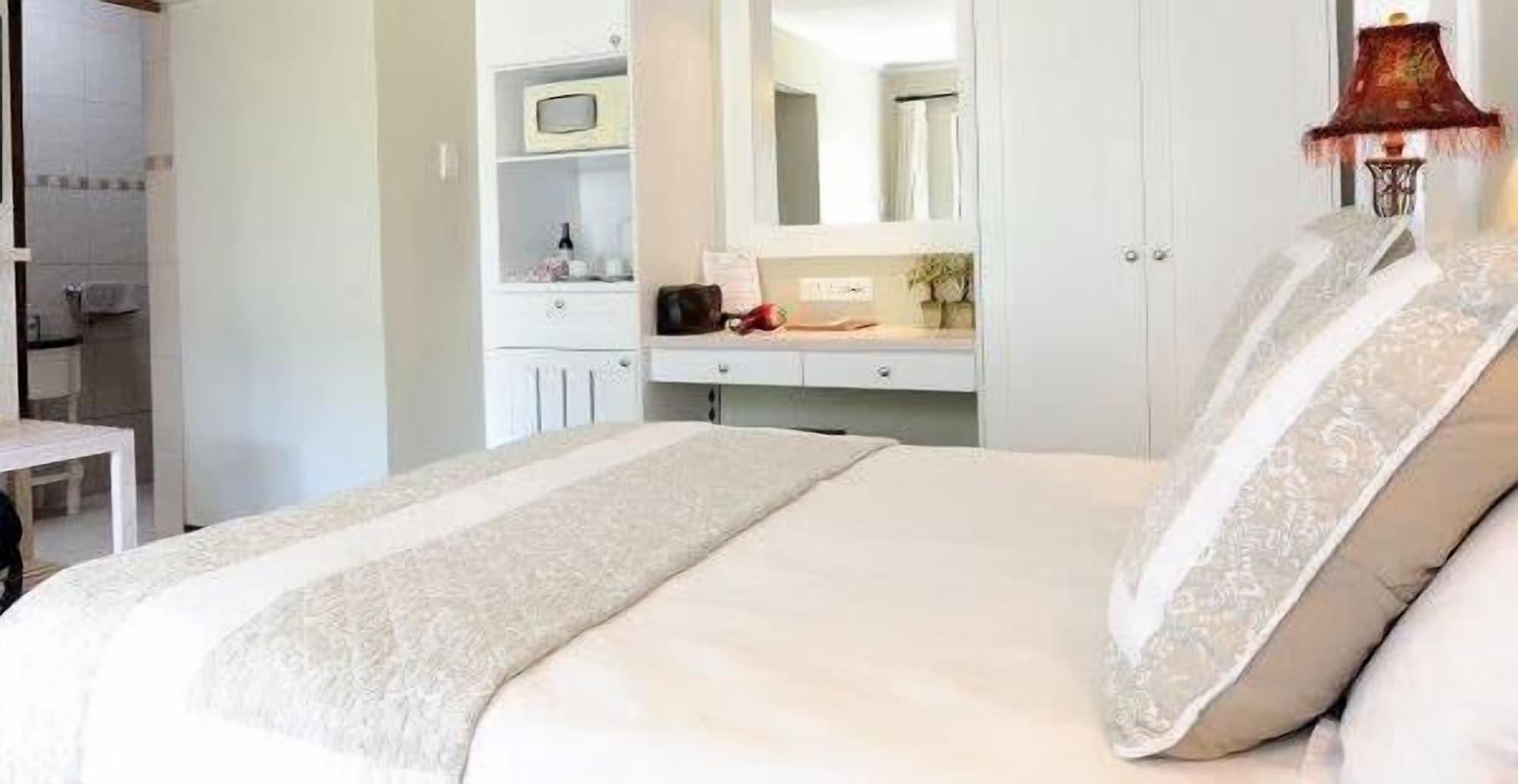 Beachwalk Bed And Breakfast - #Solar Energy #No Loadshedding Port Elizabeth Bagian luar foto